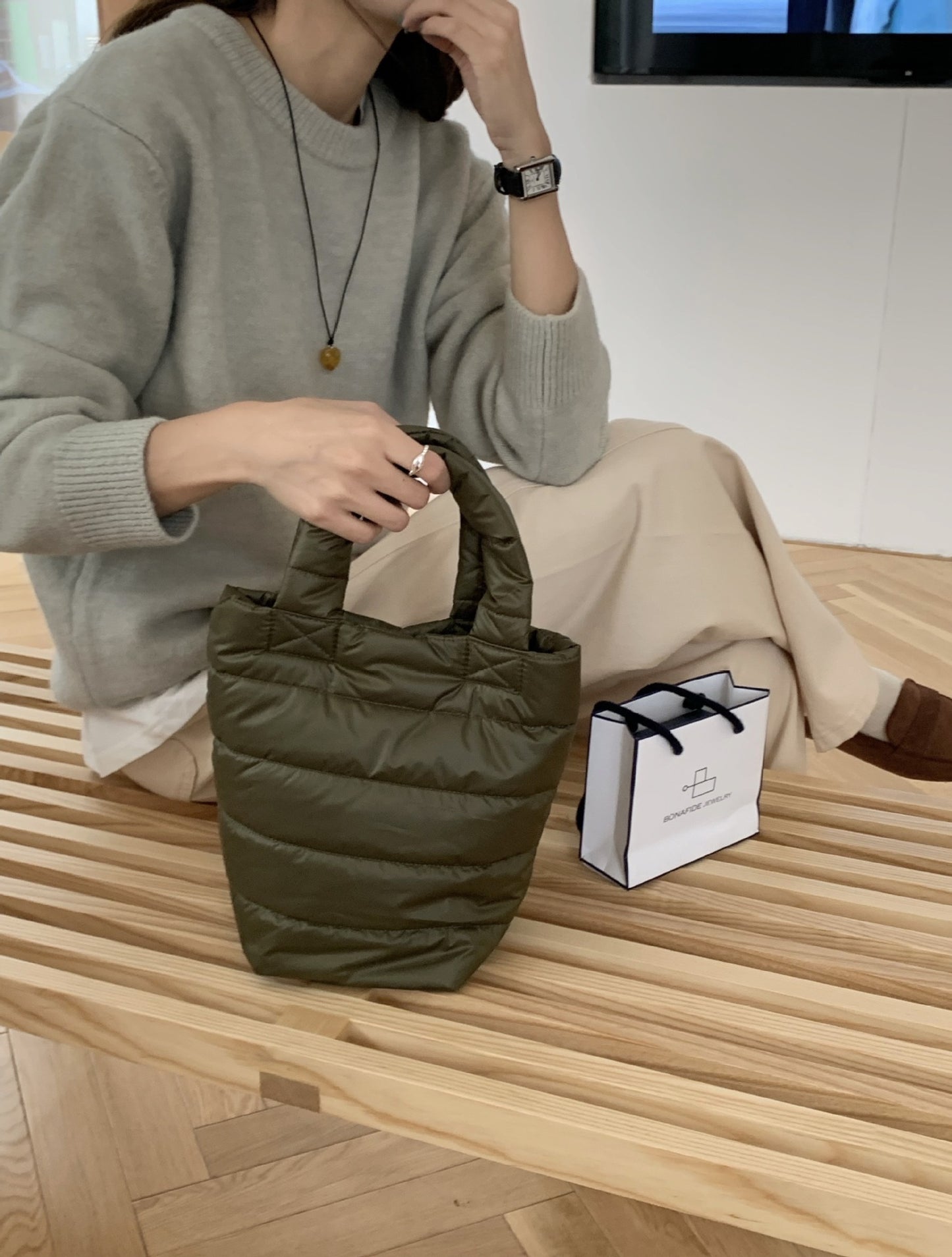 Autumn And Winter Cotton Filling Soft Handbag