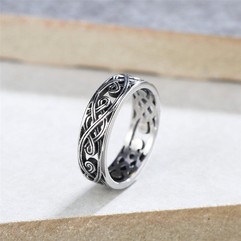 Retro Hollow Pattern Men's Ring
