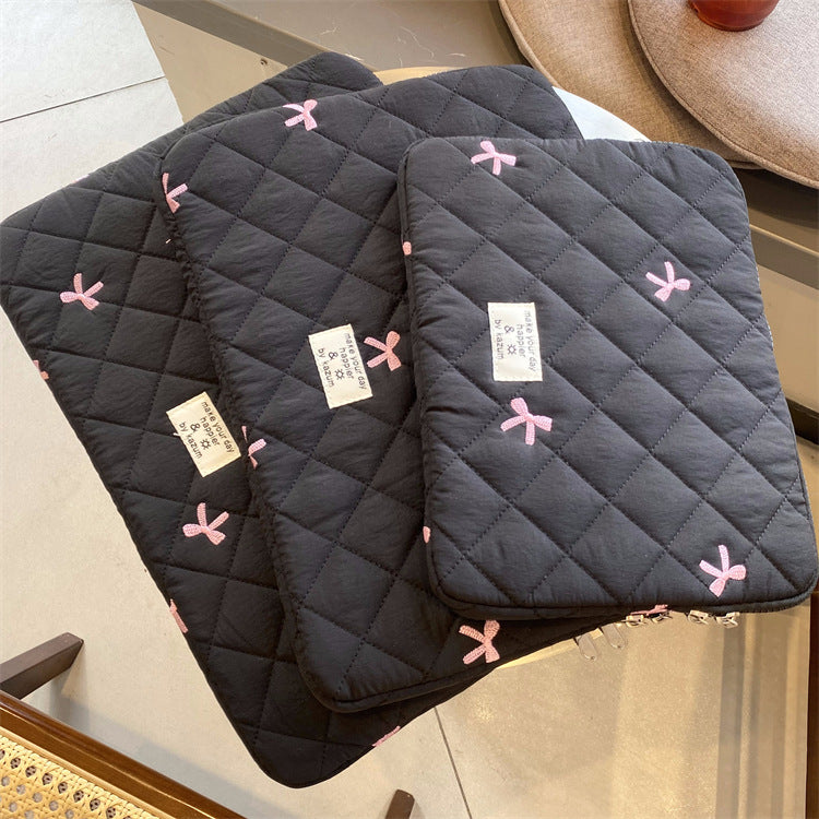 Lindo bolso para guardar cuadernos con lazo bordado y rombos