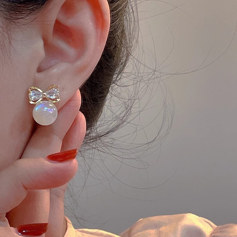 Pendientes de perlas Yuji para hombre, diseño único con aguja de plata de ley, circonita de lujo ligera