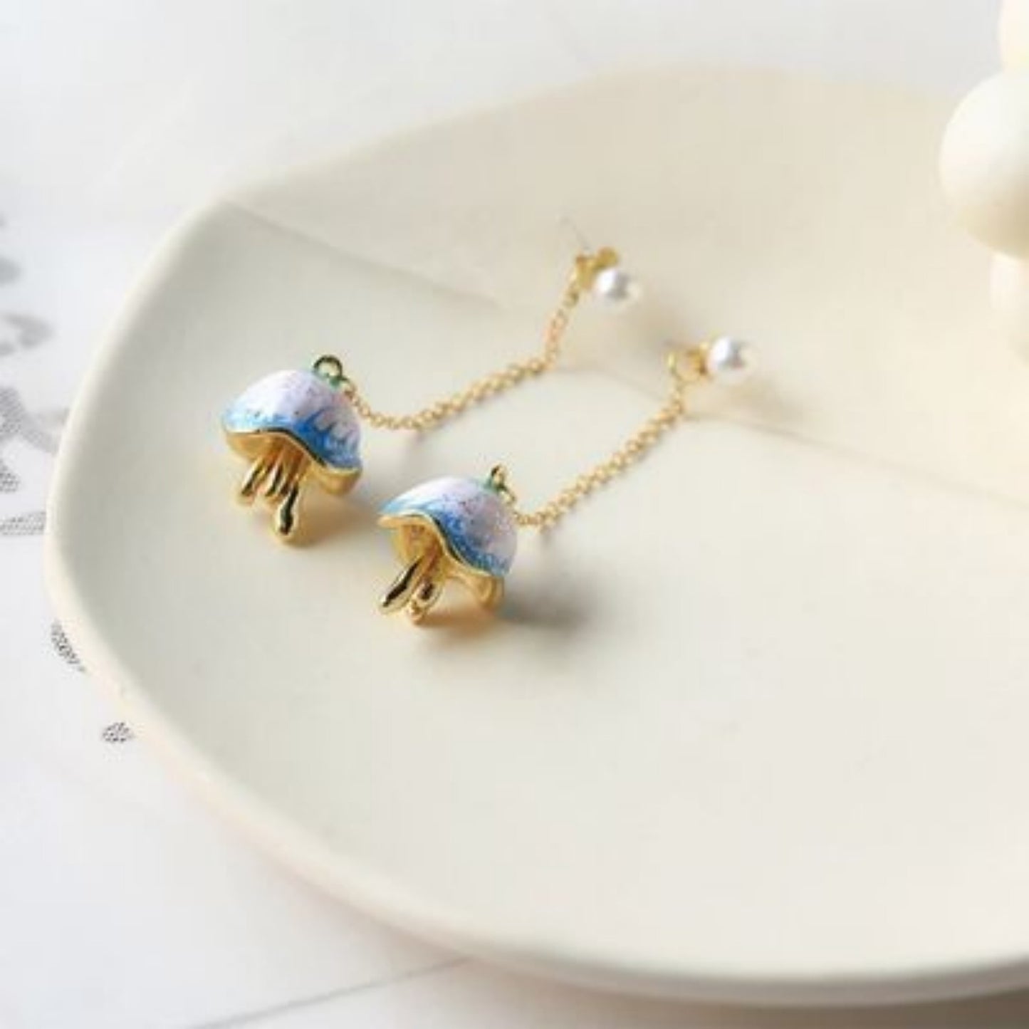 Boucles d'oreilles longues élégantes pour femmes