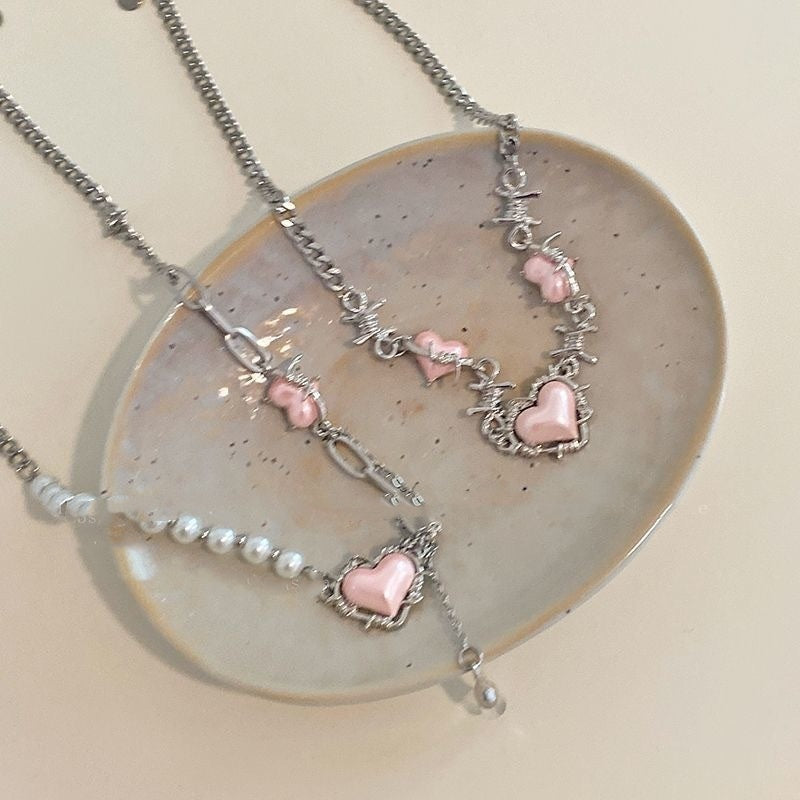 Collier coeur d'épine doux et frais pour femmes