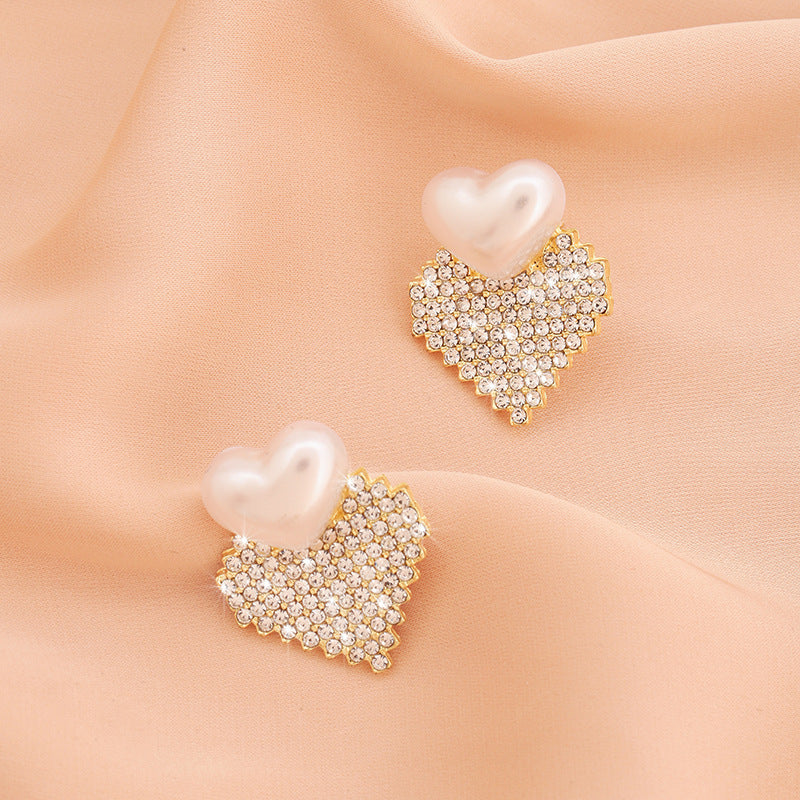 Boucles d'oreilles élégantes vintage avec diamants et perles Love