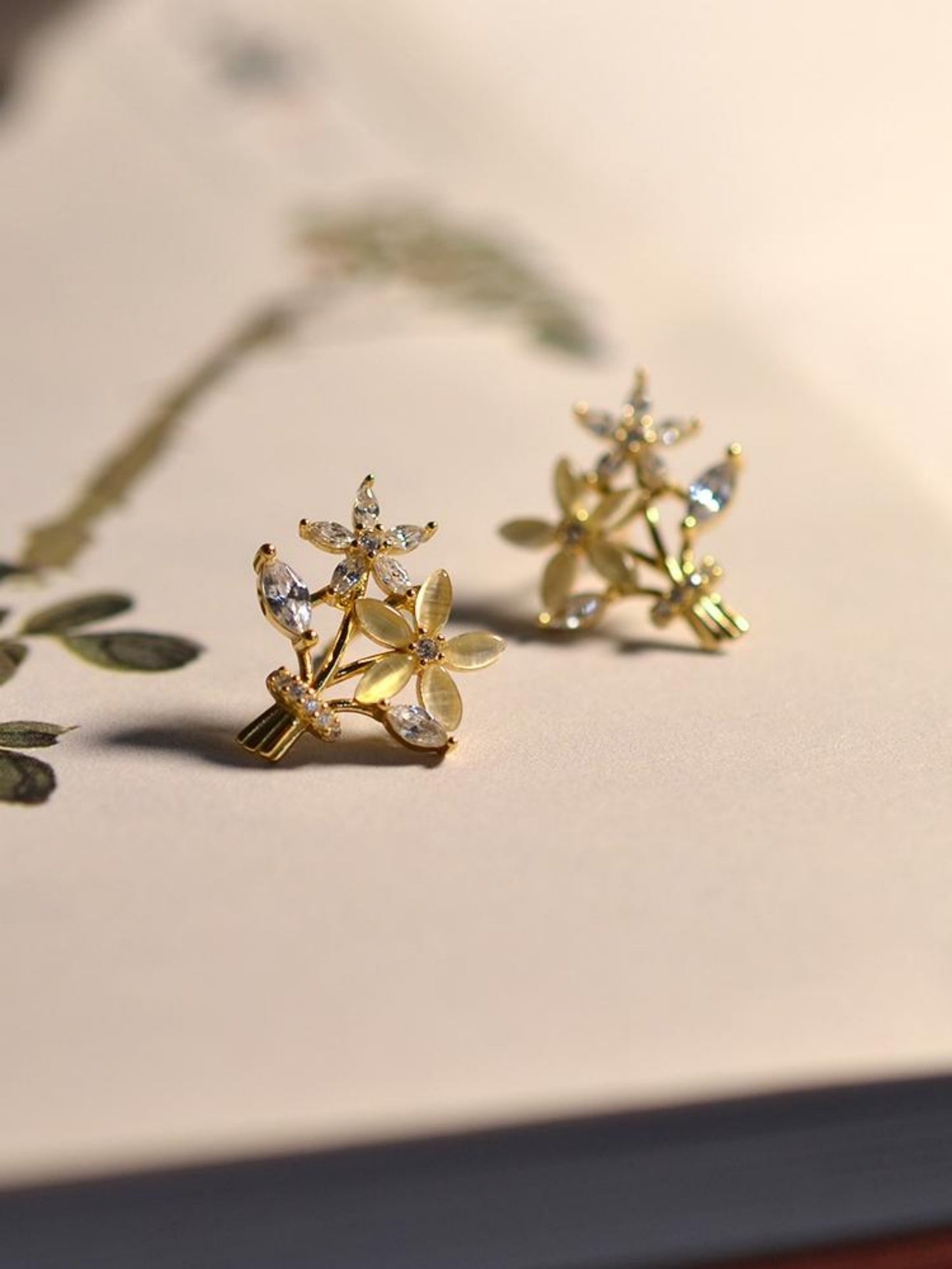 Pattern Design Ancient Style Classical Silver Ear Nails