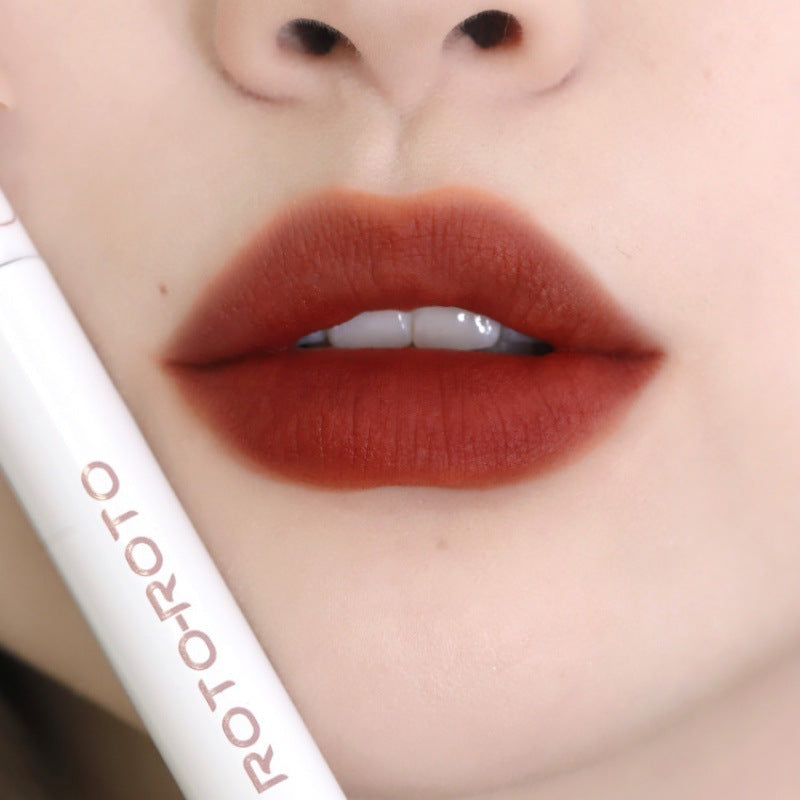 Laca de labios ROTO Matte Air Bear Lip Mud Lip Gloss Lápiz labial Maquillaje Mujer Sin manchas en la taza