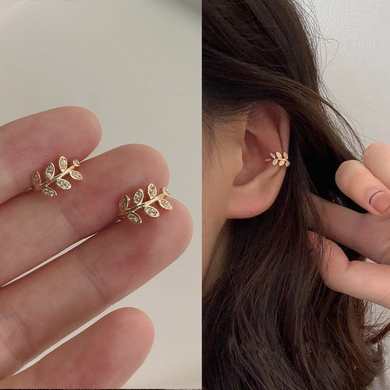 Ensemble créatif simple de cinq clips d'oreille non percés