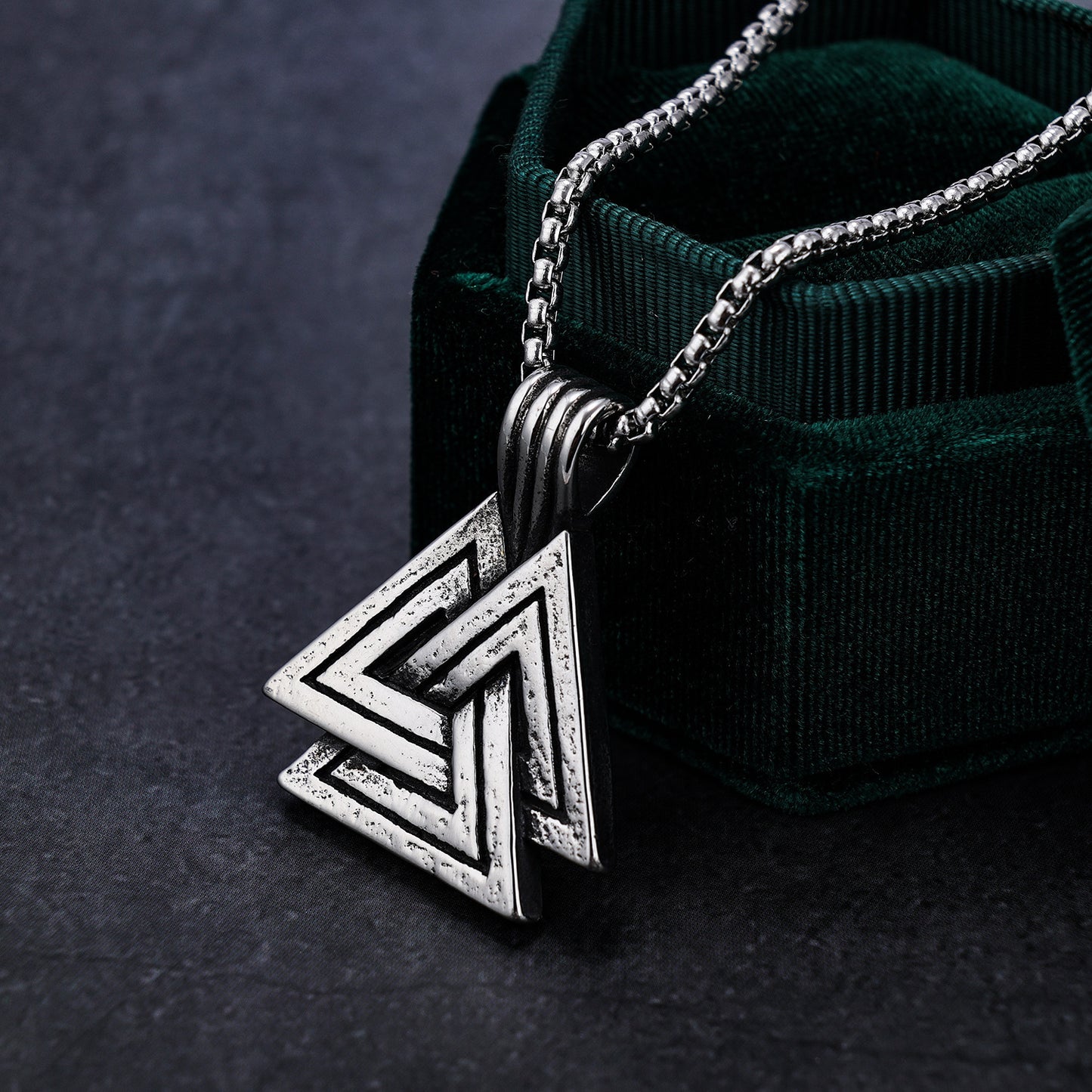 Pendentif triangle viking polyvalent en acier inoxydable