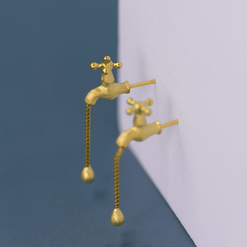 Inspiration Source Fun Faucet Personalidad Stud Pendientes Moda Creativa Y Elegante Ins