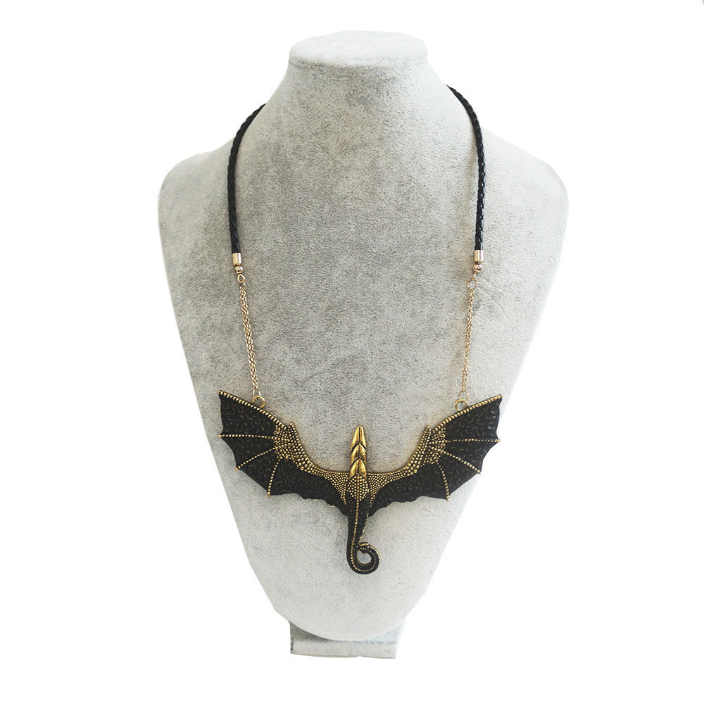 Pendentif en alliage d'or ancien ptérosaure Rock, collier de chauve-souris en corde de cuir d'halloween