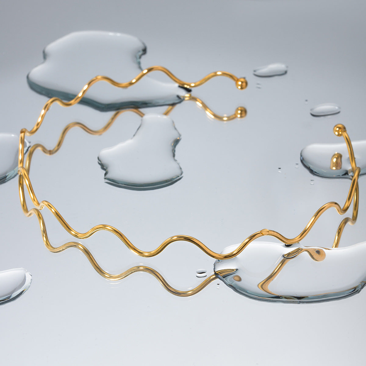 Ins Style 18K Vacuum Electroplating Stainless Steel Fashionable High-grade Wave Collar