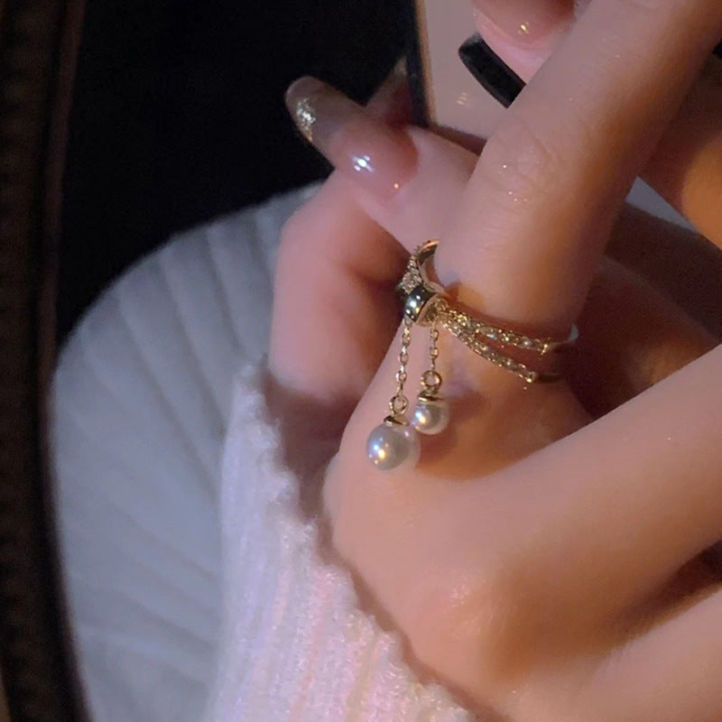 Anillo de doble capa con borla de circón y perla barroca galvanizada