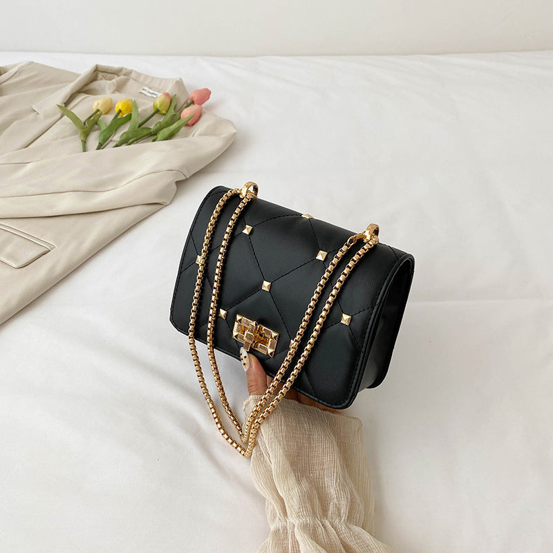 Sac à bandoulière à chaîne populaire à rivets d'été