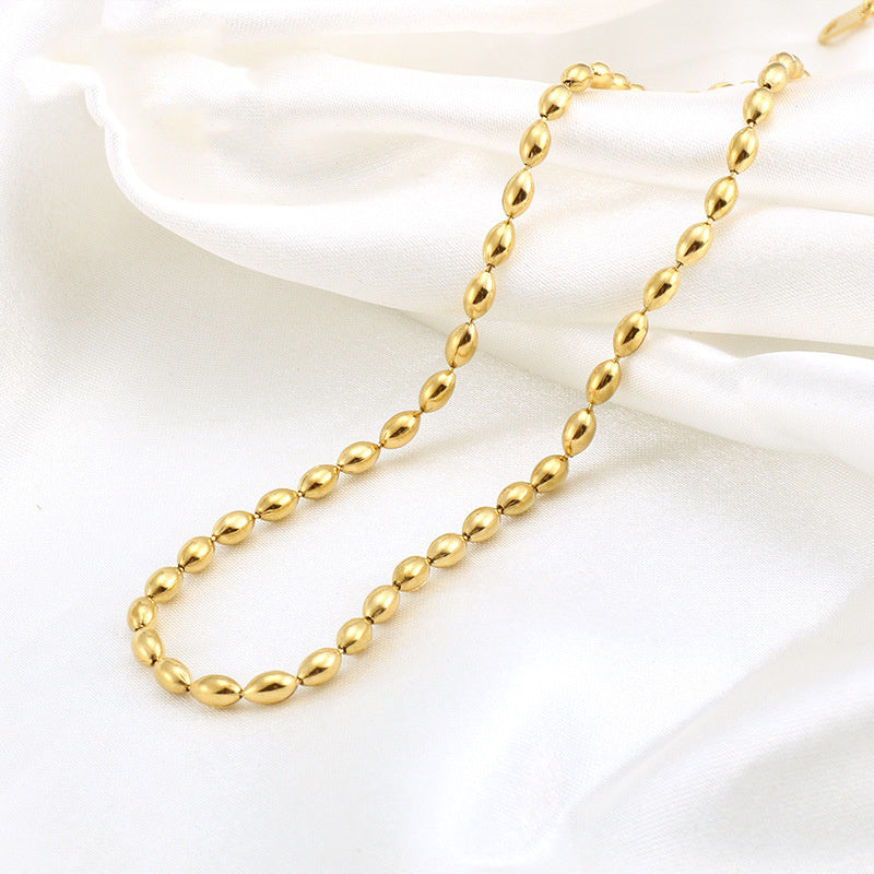 Collier chaîne de perles ovales plaquées acier inoxydable 18 carats