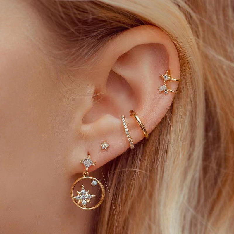 Boucles d'oreilles romantiques en forme d'étoile, de lune et de fleurs en Zircon