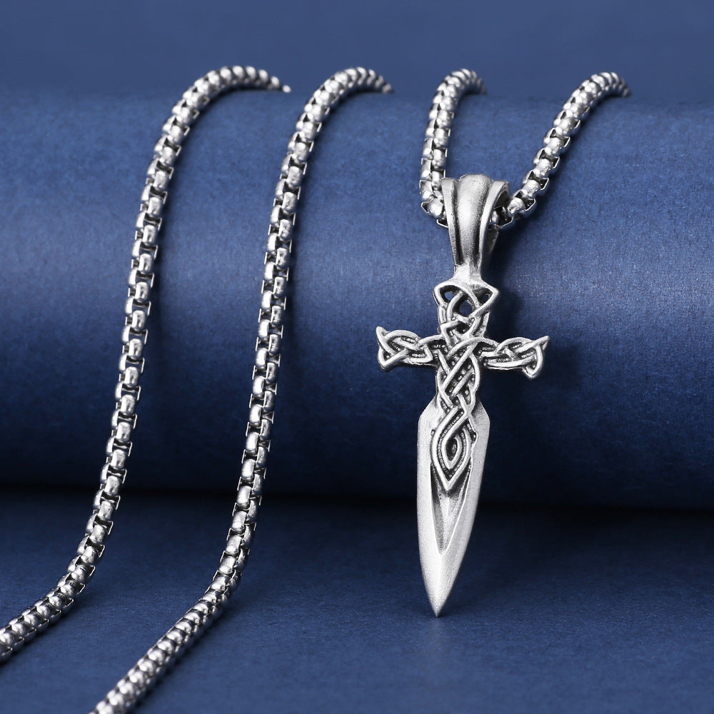 Collier en acier titane pour hommes, pendentif épée à nœud celtique sculpté Viking