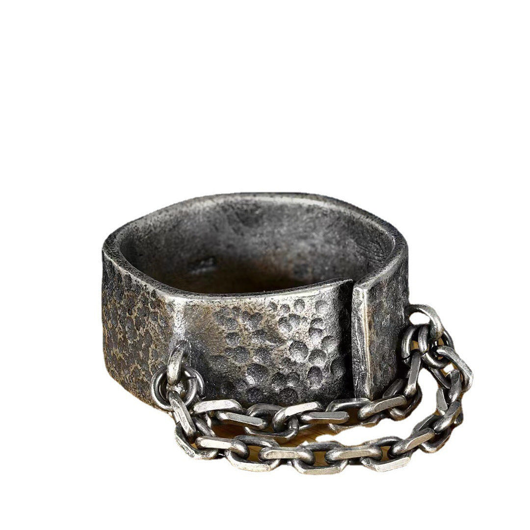 anneau de cratère de chaîne martelé vintage