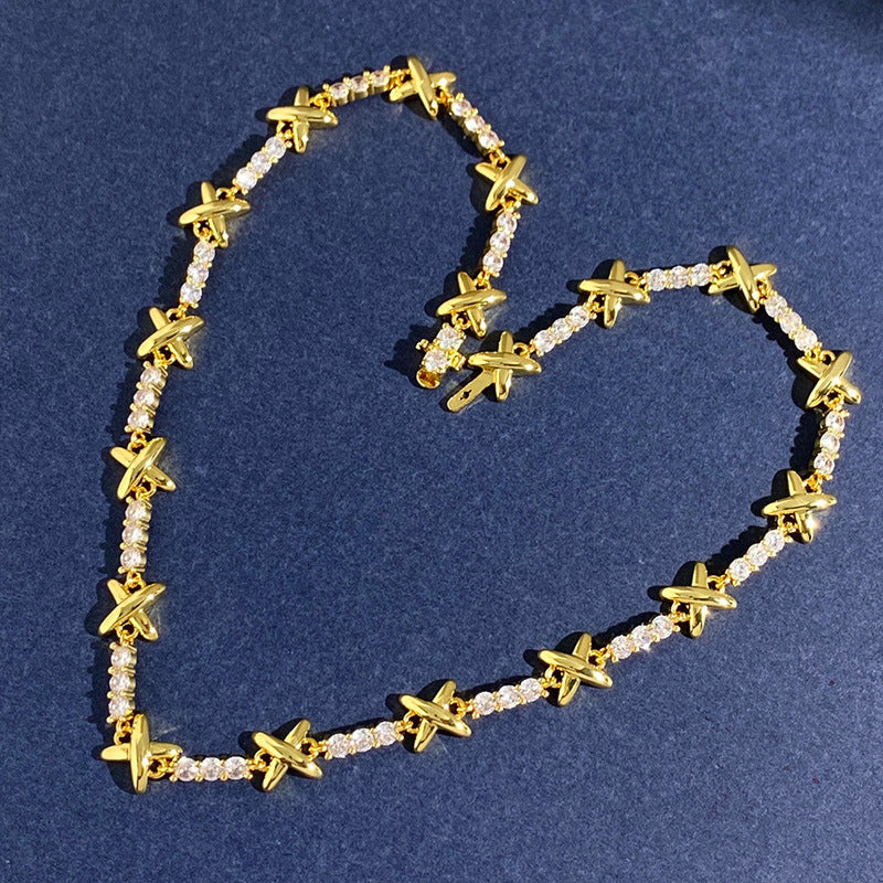 Fashion Metal Design Sense Necklace