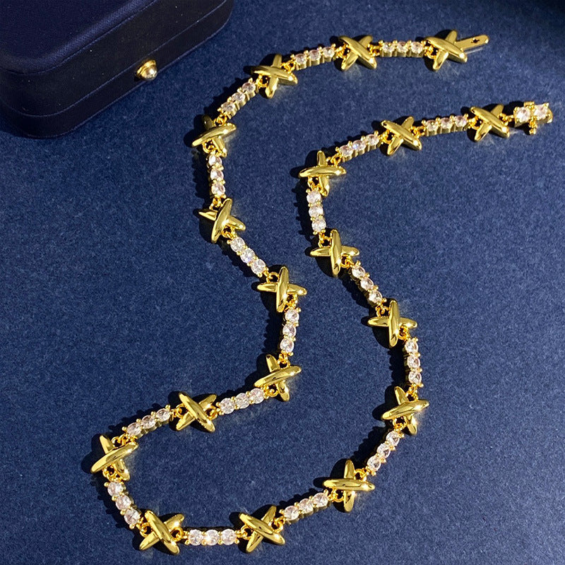 Fashion Metal Design Sense Necklace