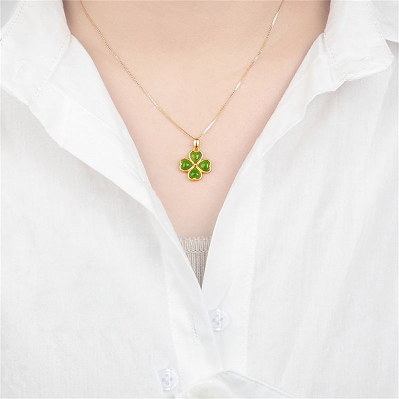 Clover Emerald Tourmaline Pendant Vintage Petal Necklace