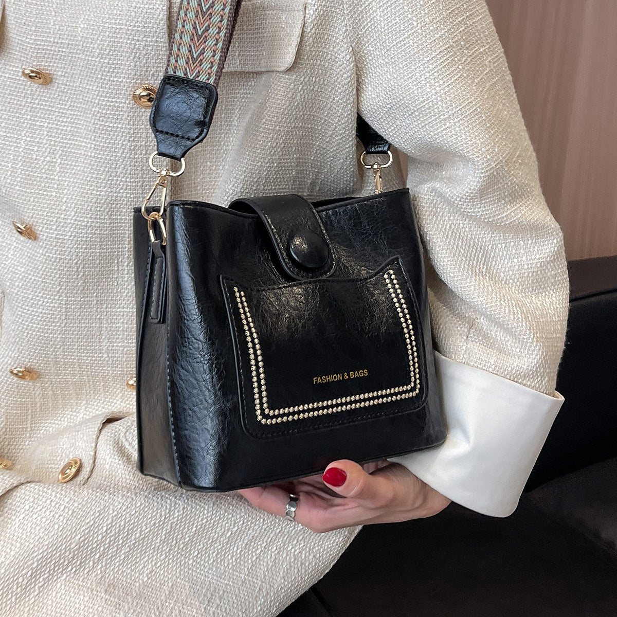 Sac messager à bandoulière avec ruban élargi de couleur rétro pour femmes