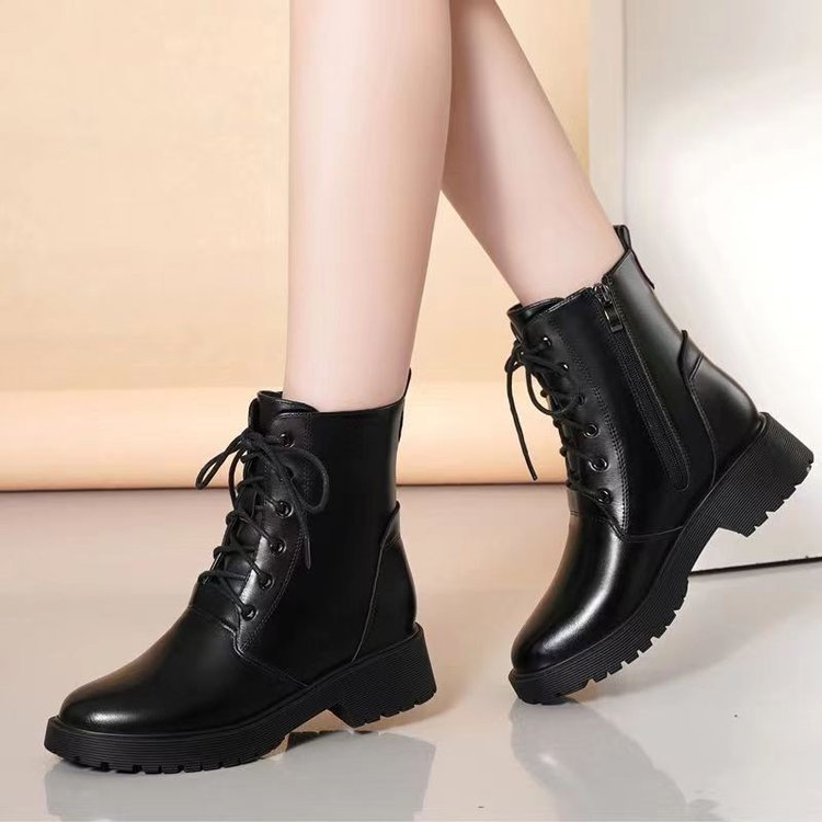 Bottes de printemps et d'automne assorties pour femmes
