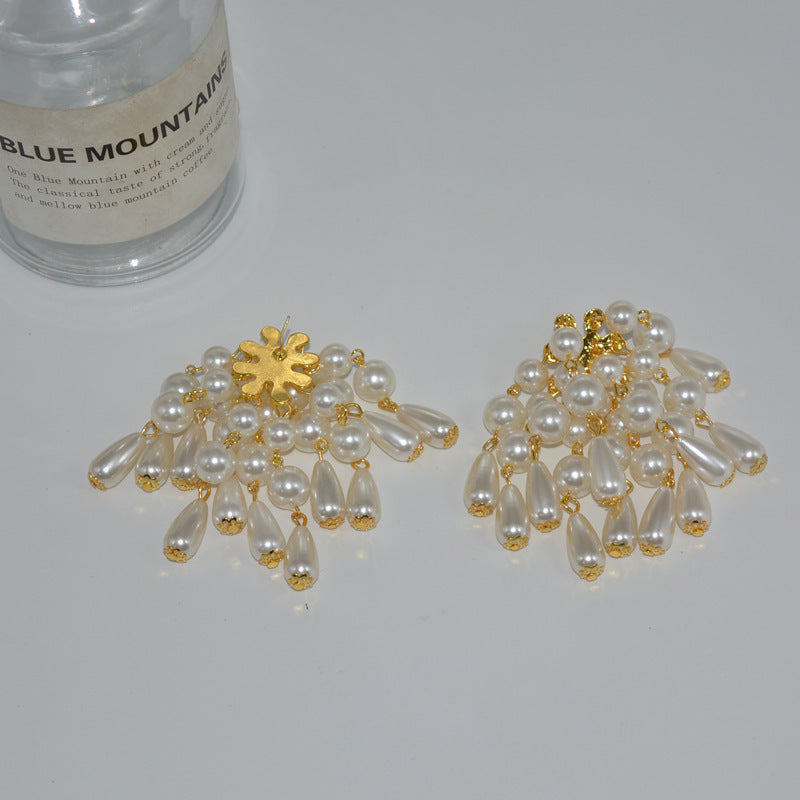 Grandes boucles d'oreilles vintage à profil élevé, pendentif à pampilles en perles