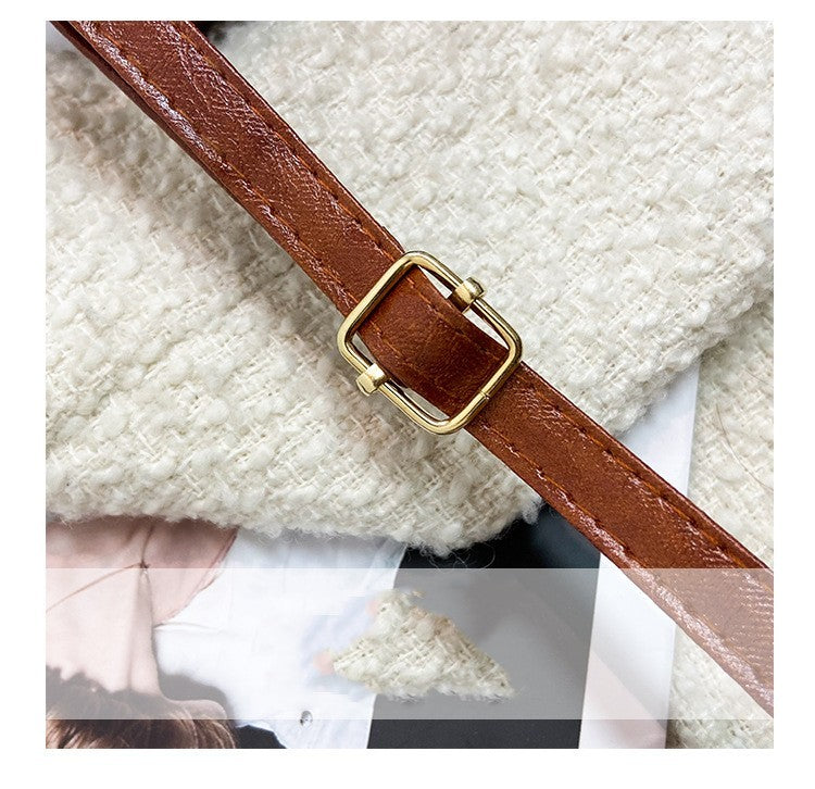 Sac messager portable polyvalent et tendance.