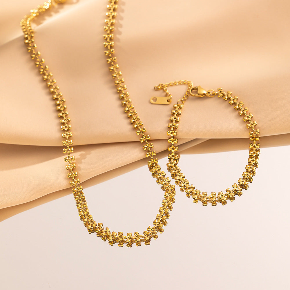 Cadena de clavícula versátil minimalista con forma de espina de pescado en forma de corazón