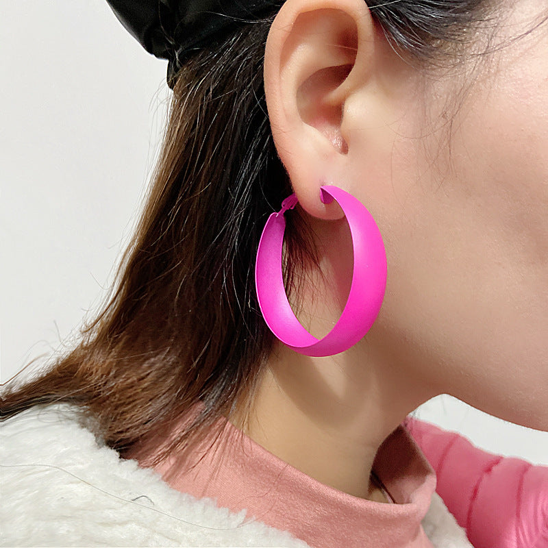 Grand anneau d'oreille couleur bonbon, Style coréen, personnalité de la mode, Grandeur