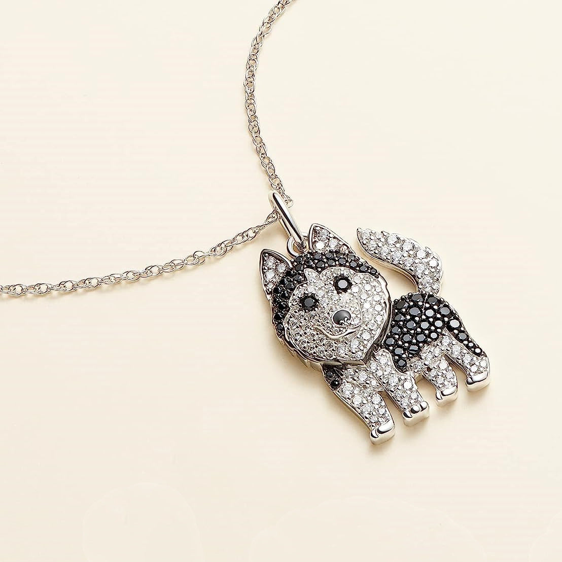 Collier pendentif en forme de Husky mignon