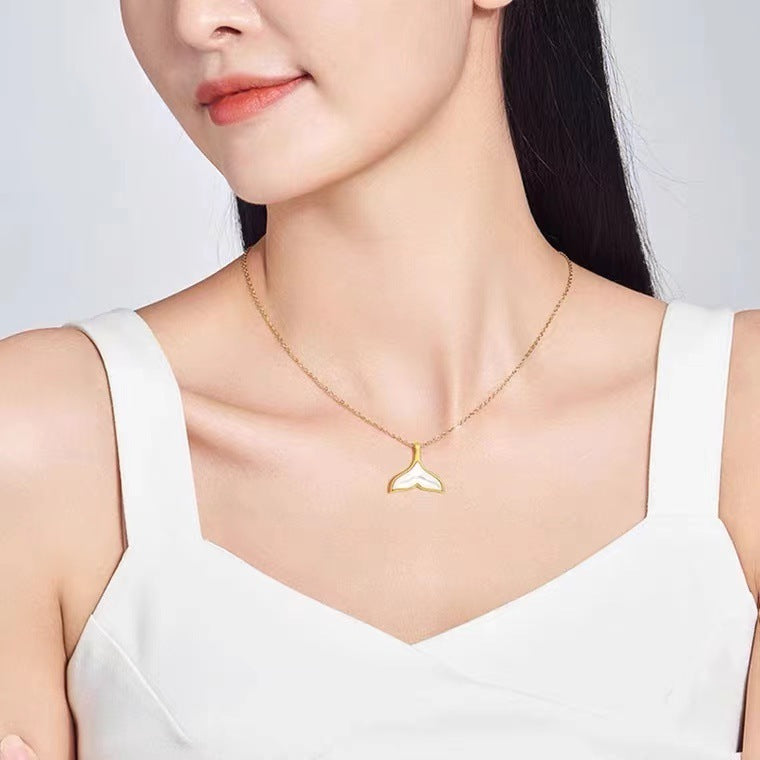 Lámpara colgante de cola de pez de concha blanca con incrustaciones de lujo y nicho