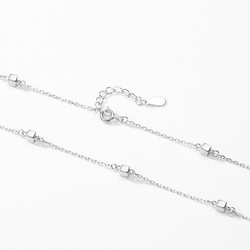 Collier Vintage en forme de Cube de sucre carré, chaîne de clavicule, Design d'intérêt particulier, haut sens