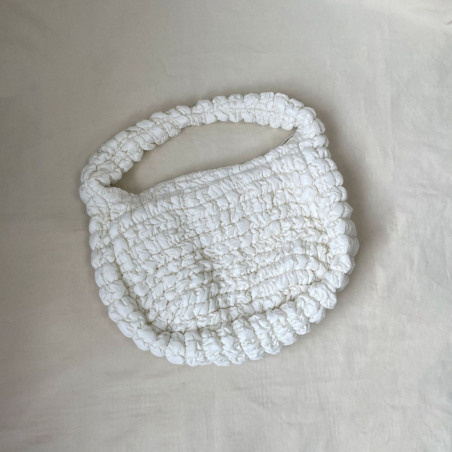 Sac en duvet léger à bandoulière de grande capacité Cloud