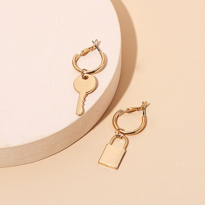 Niche Normcore Bag Personality Asymmetric Earrings