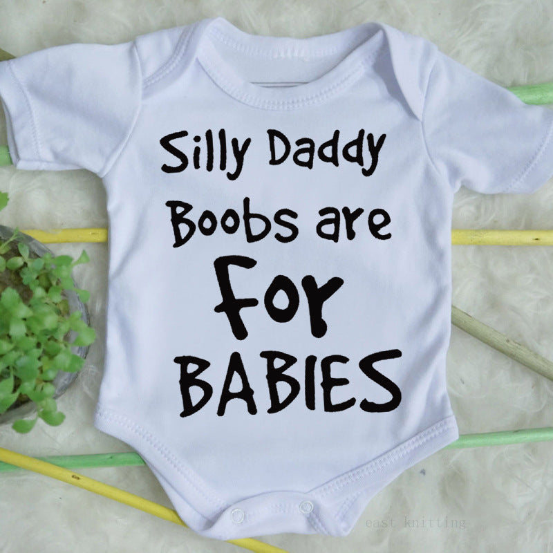 Les seins idiots de papa sont pour les bébés