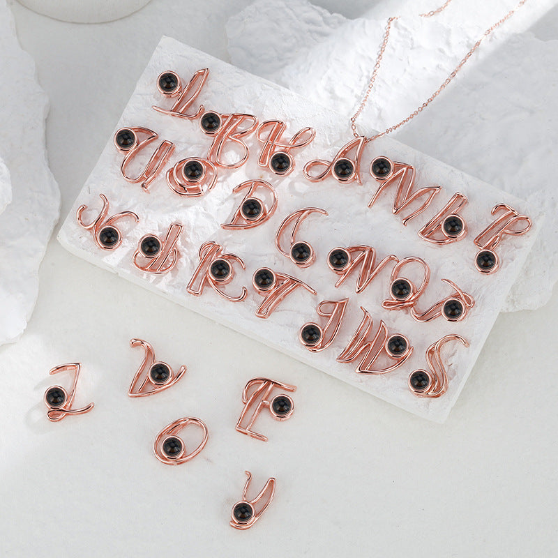 Collar de proyección del alfabeto personalizado de moda para hombres y mujeres