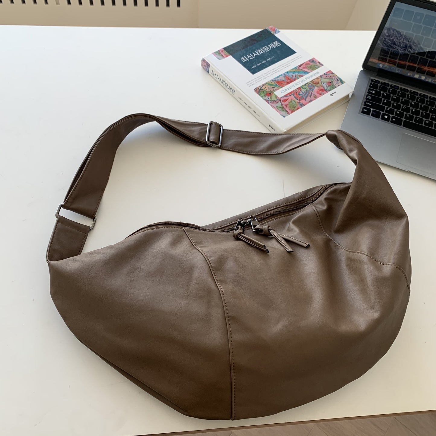Versatile Casual Large Capacity Solid Color Women's Bag