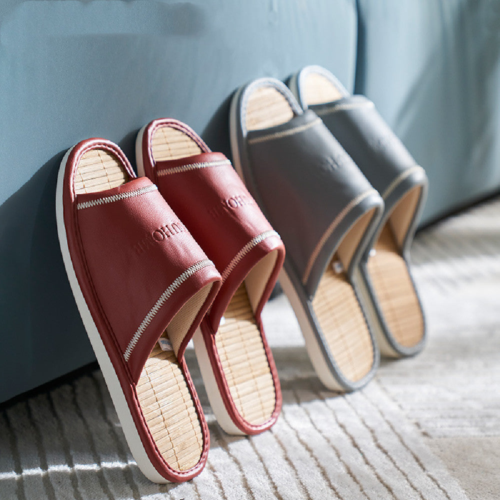 Pantoufles imperméables antidérapantes et résistantes aux odeurs en cuir PU pour tapis de maison