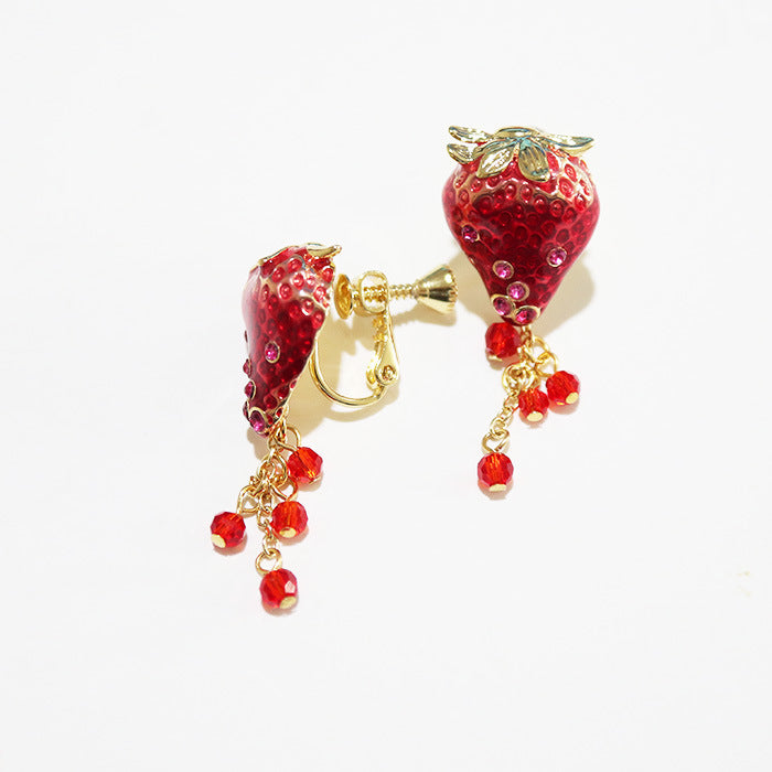Boucles d'oreilles en émail dégoulinant de fruits fraises et diamants en argent sterling avec aiguille