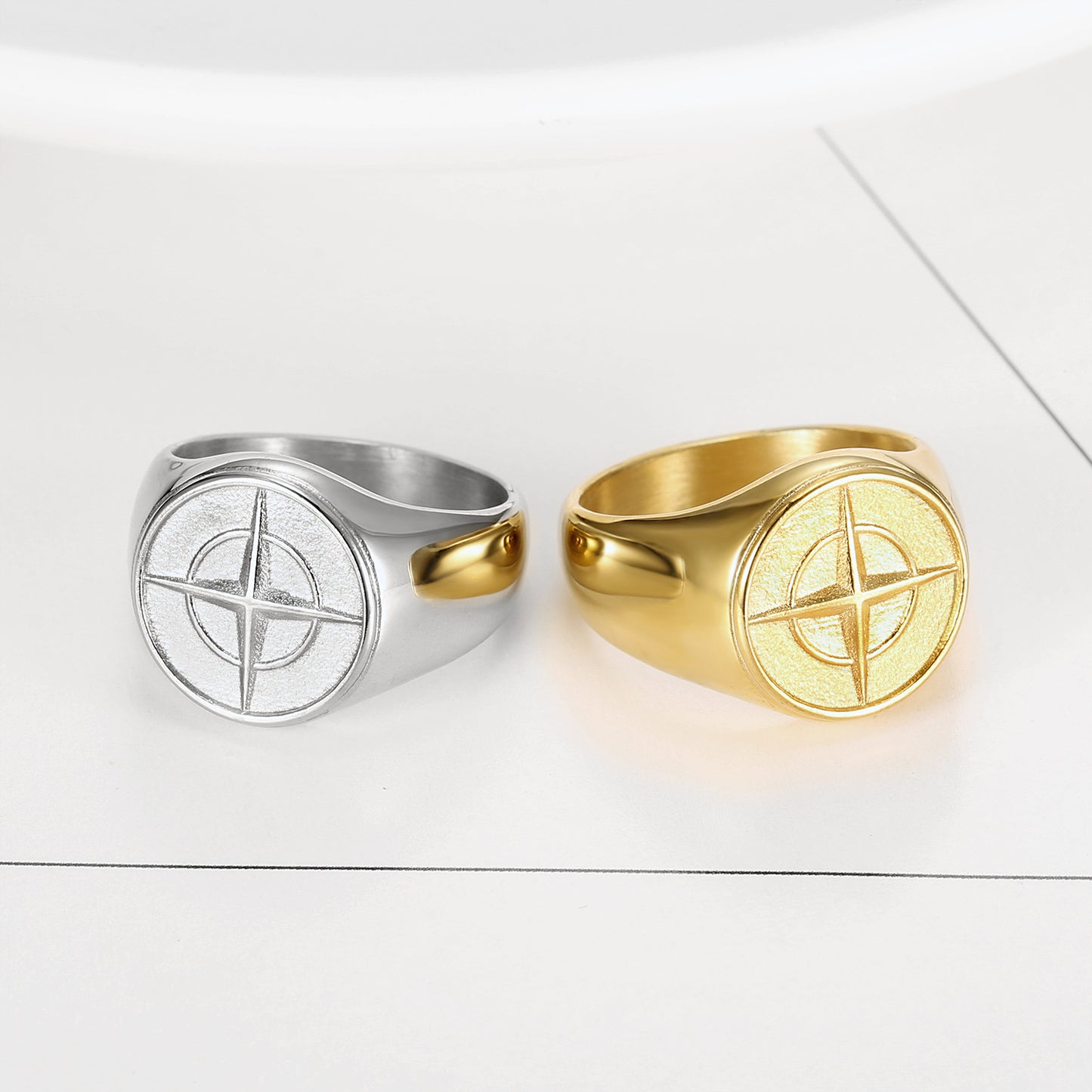 Compass Nautical Boat Anchor Shape Ring