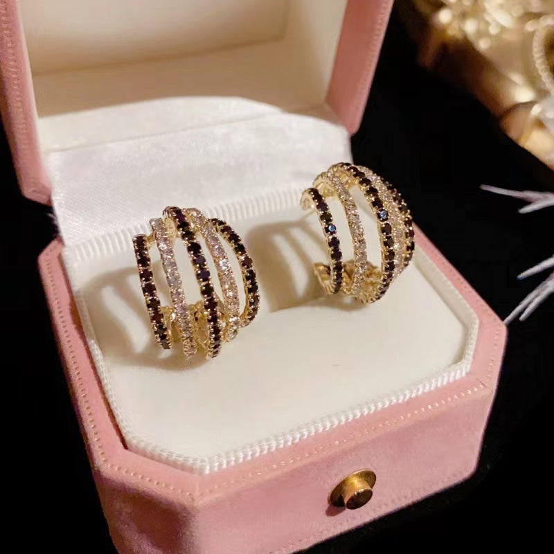 Boucles d'oreilles élégantes et exagérées personnalisées en forme de C pour femmes