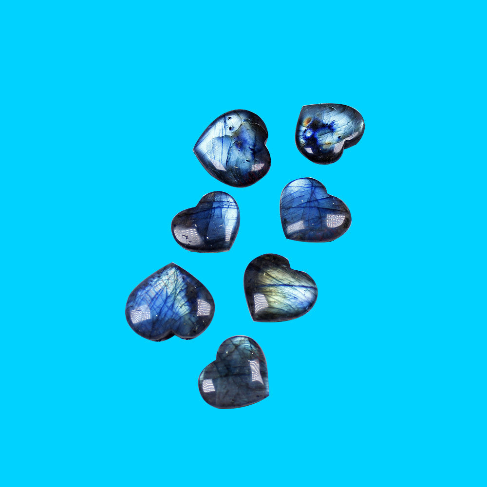 Mango de cristal natural pieza de juego colgante corazón corazón océano corazón azul luz de luna