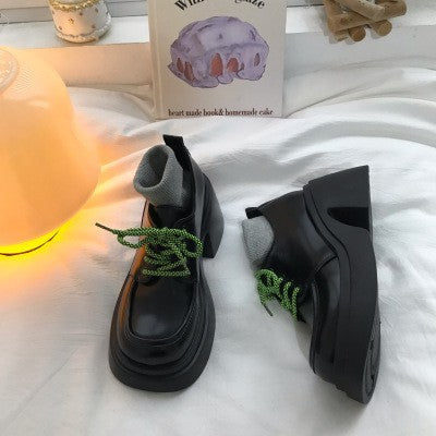 Talons hauts épais avec petites chaussures en cuir à lacets, chaussures simples polyvalentes noires de Style britannique pour femmes