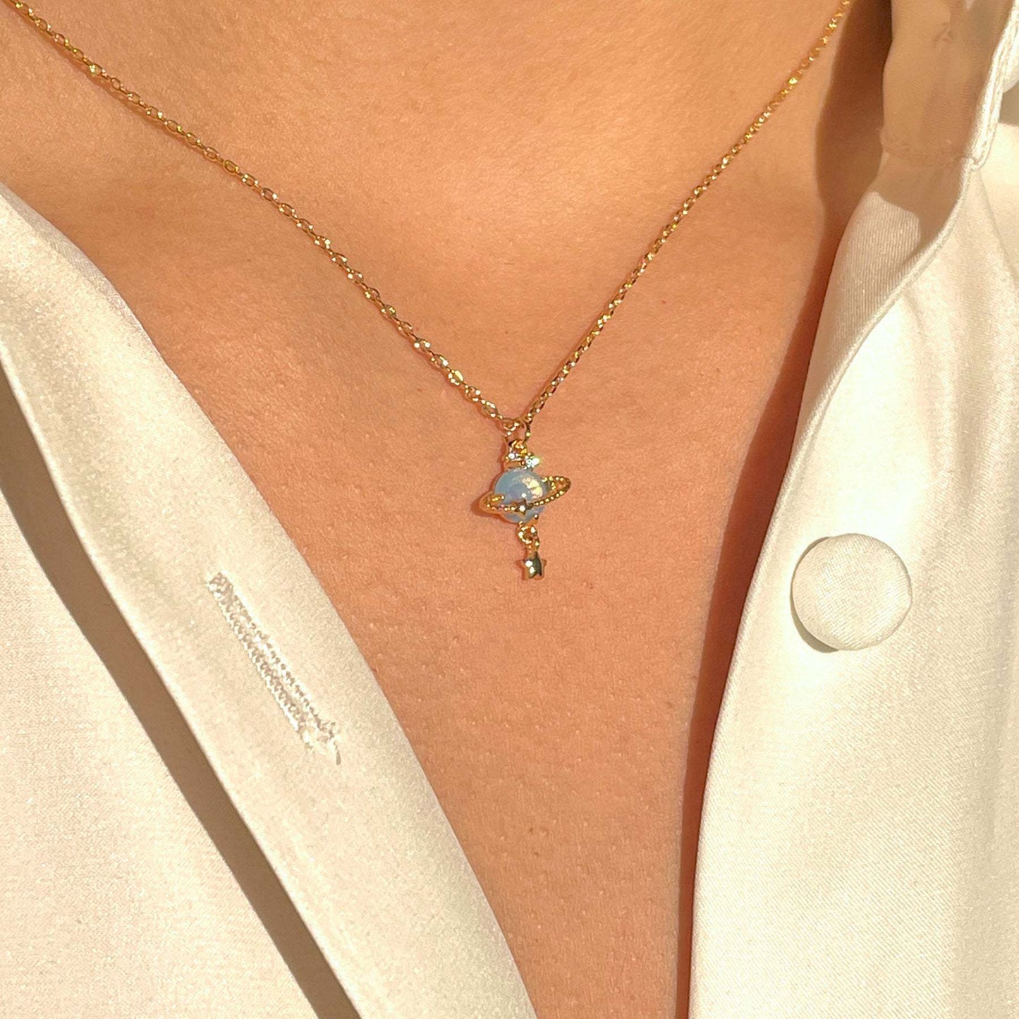 Exquisito collar envolvente de Saturno de lujo ligero