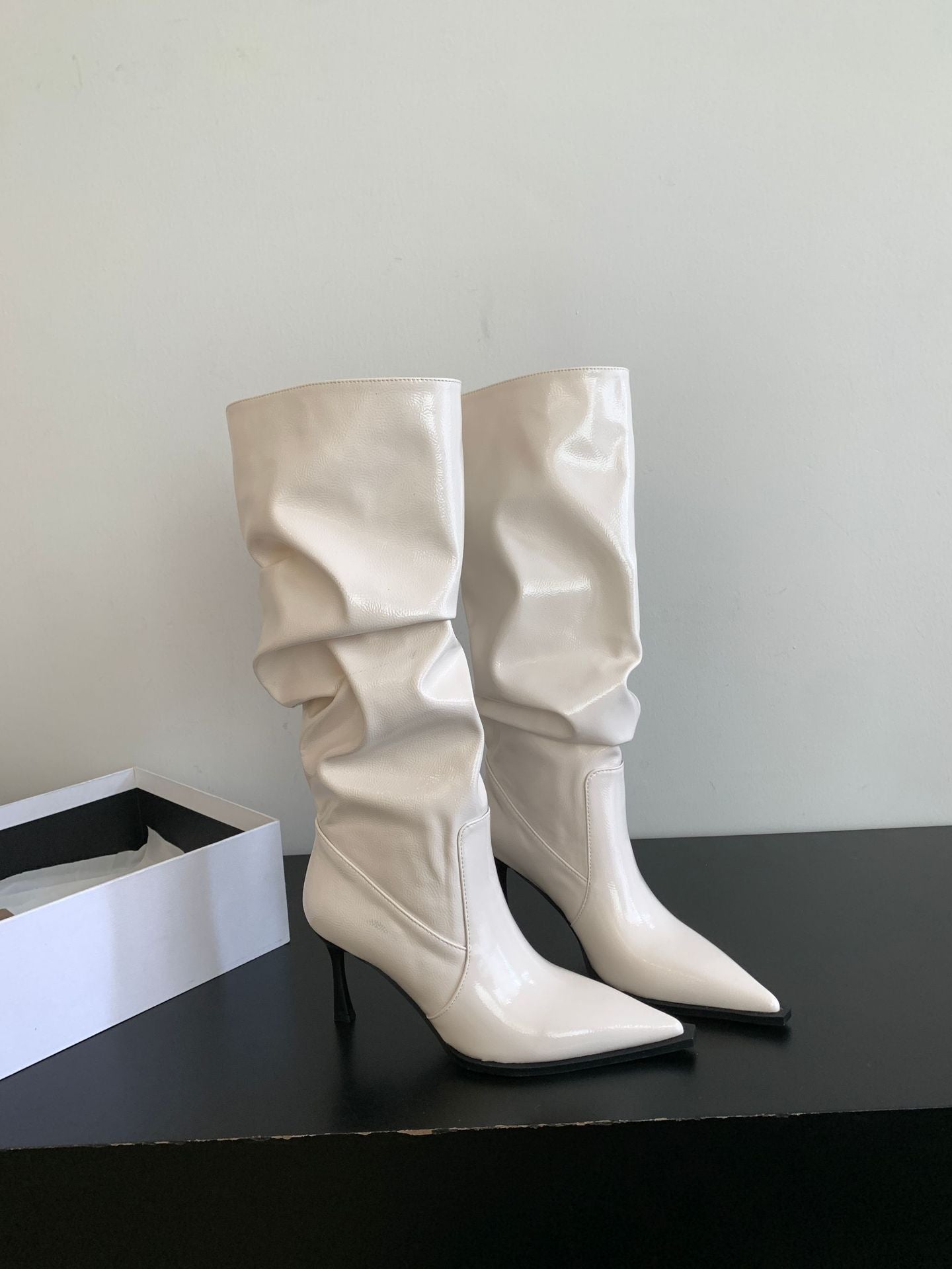 Bottes longues à talons hauts et bout pointu pour femme, noir