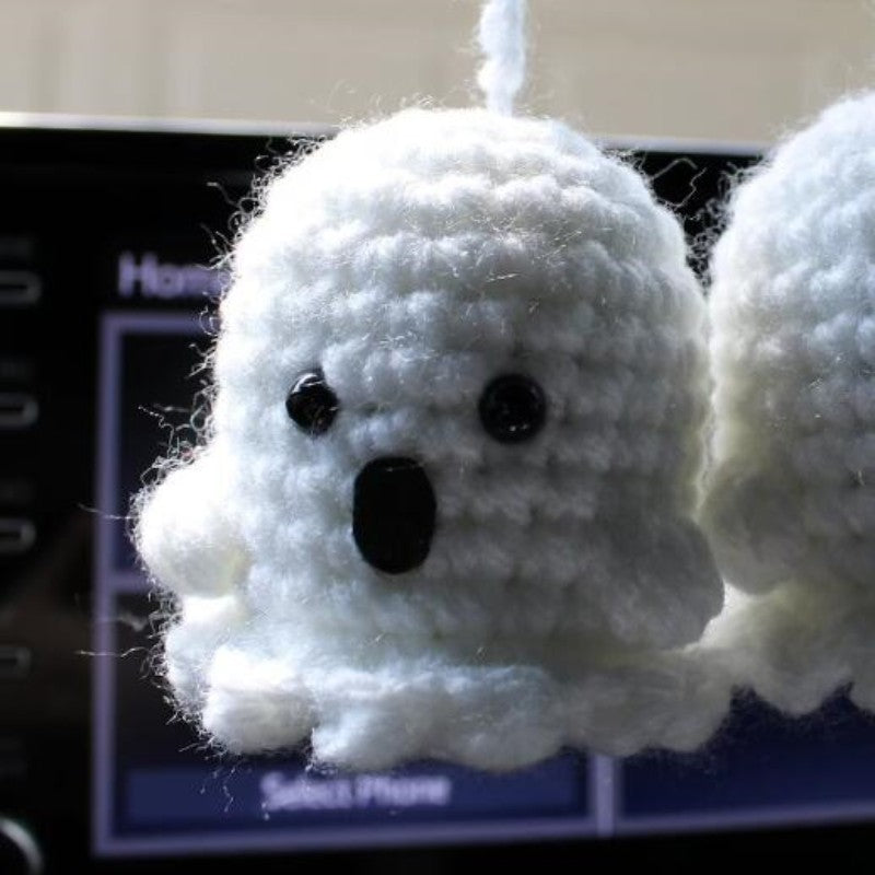 Ornement suspendu en peluche tissé à la main pour automobile