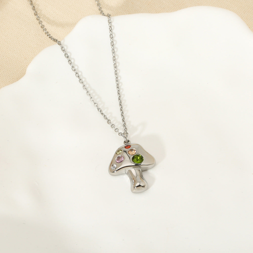 Collier pendentif champignon de dessin animé mignon, tout assorti