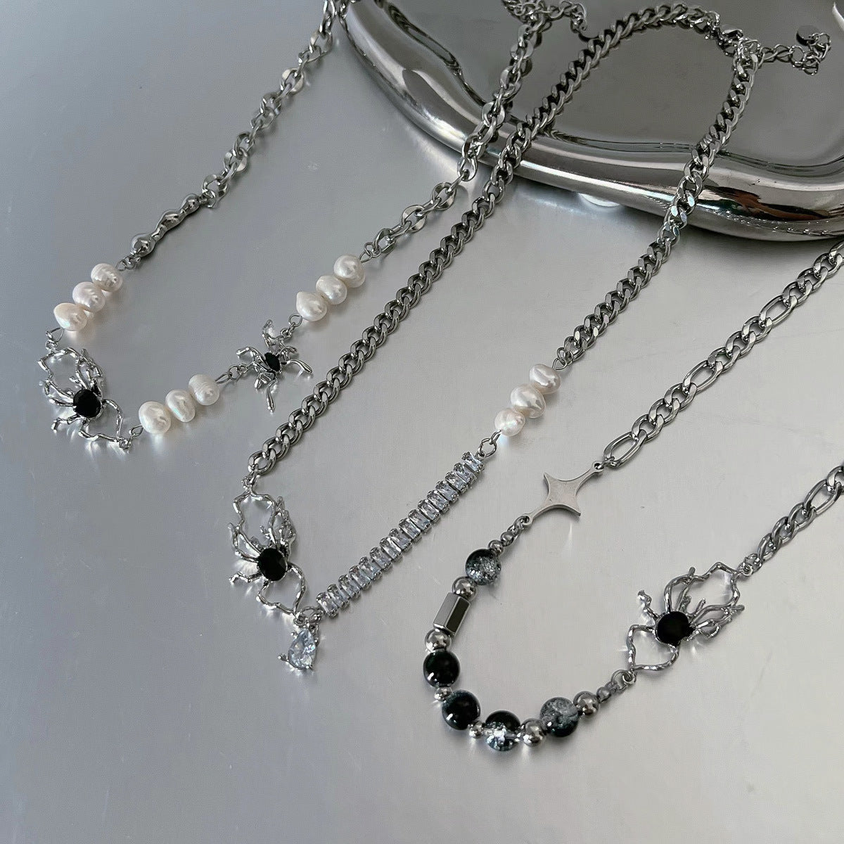 Collier de perles d'araignée liquide de conception d'intérêt particulier