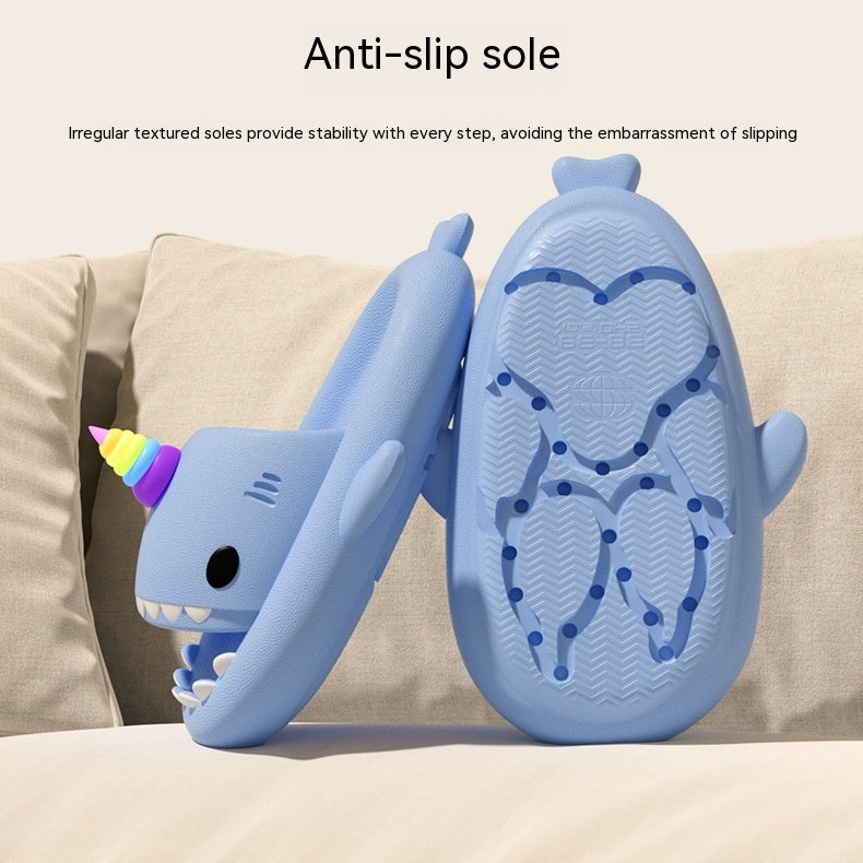 Sandalias luminosas de tiburón para hombre, pareja de zapatillas para el hogar, zapatos de playa para mujer