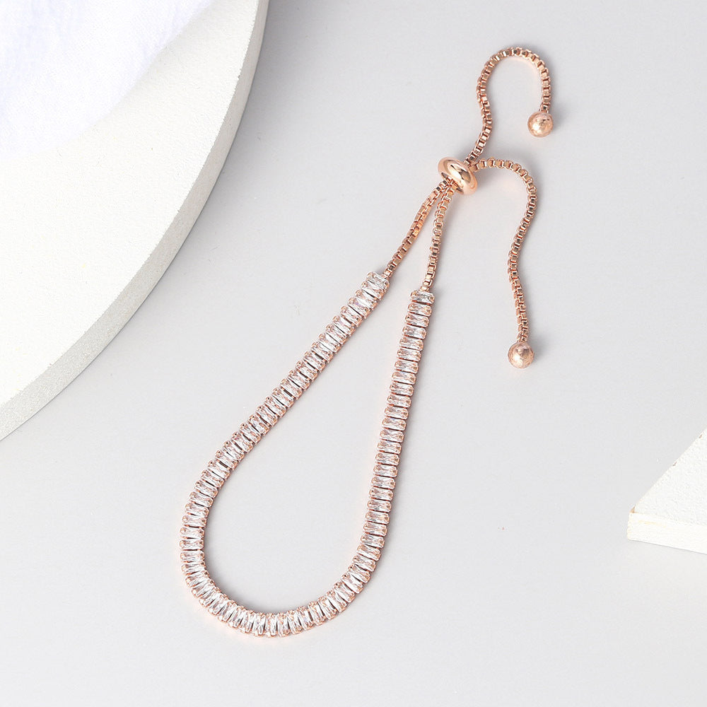 Bracelet rectangulaire en cristal réglable en zircon à une rangée de diamants